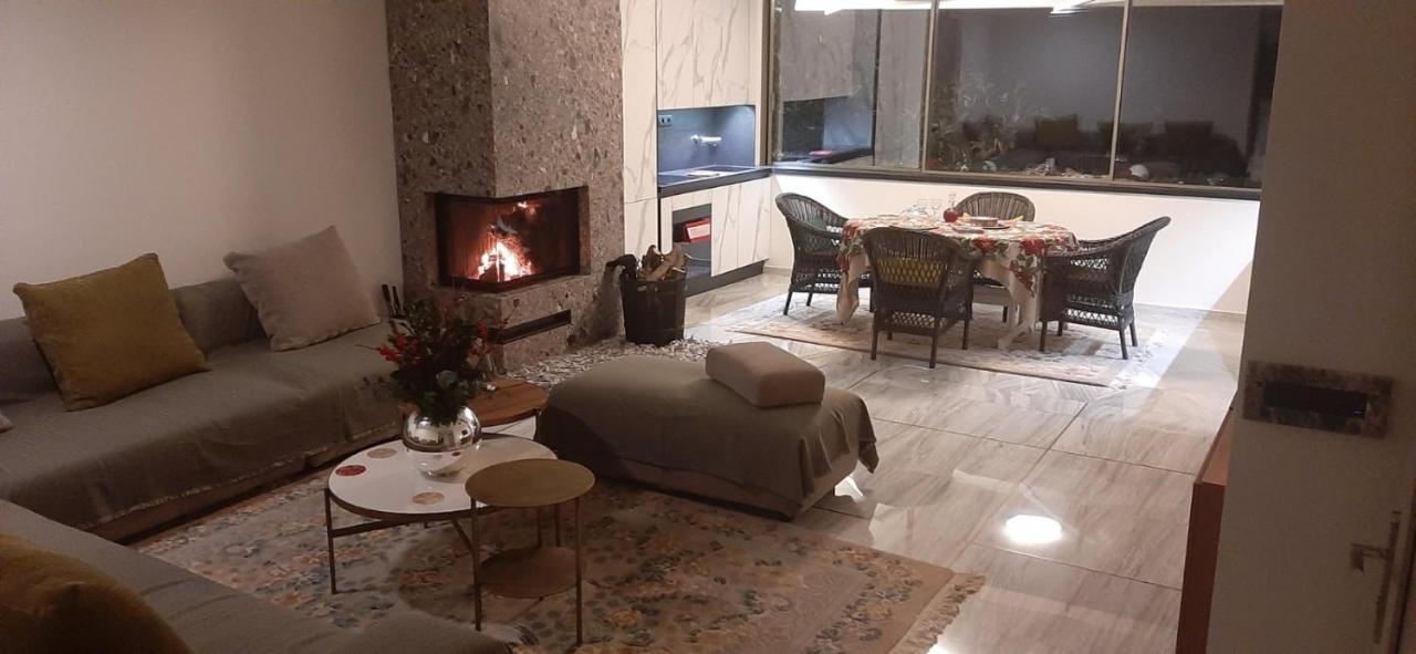 Sandy'S Superior Suite Epidaurus Zewnętrze zdjęcie